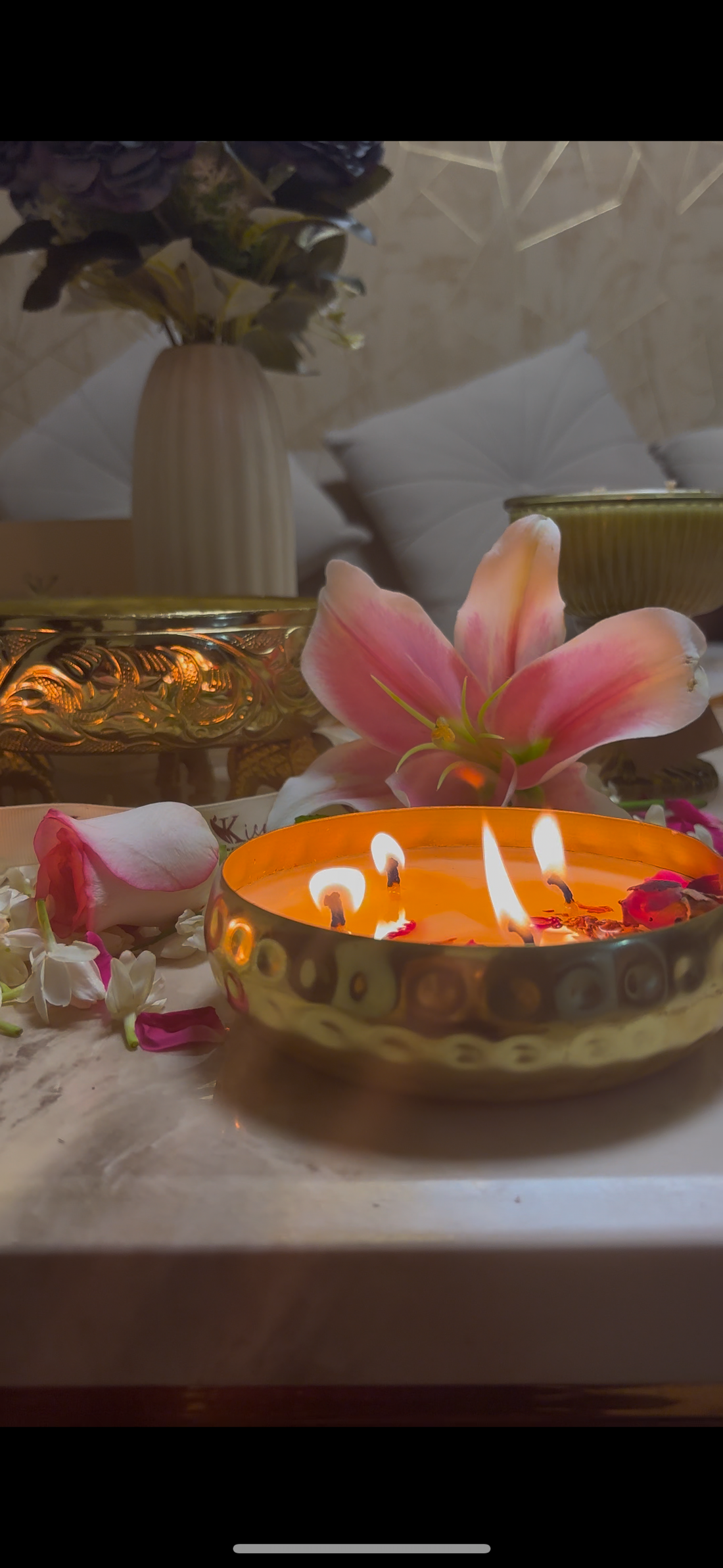 Urli Candle - 5 inches Round hammered shaped